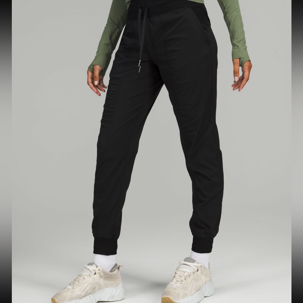 lululemon dance studio joggers
